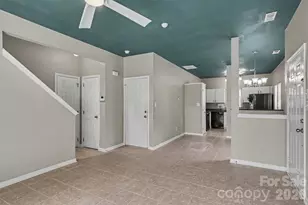8917 Cinnabay Dr, Charlotte, NC 28216 - Photo 5