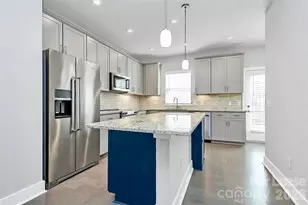 3726 Sky Haven Dr, Charlotte, NC 28209 - Photo 9