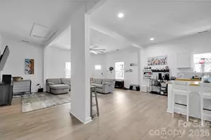 512 S 12th St, Bessemer City, NC 28016 - Photo 7