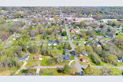 512 S 12th Street, Bessemer City, NC 28016 - Photo 3