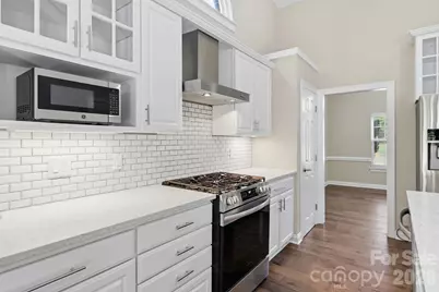 15704 Framingham Lane, Huntersville, NC 28078 - Photo 9