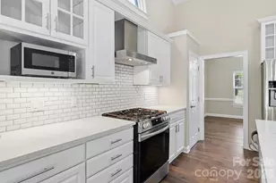 15704 Framingham Ln, Huntersville, NC 28078 - Photo 9