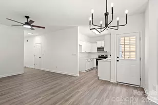 5536 Franklin Springs Cir, Charlotte, NC 28217 - Photo 13