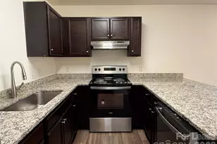 2025 Oakdale Rd, Charlotte, NC 28216 - Photo 5