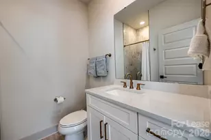 2319 Wesley Village Rd, Charlotte, NC 28208 - Photo 9