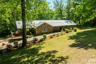 142 Pioneer Rd, Harmony, NC 28634 - Photo 3