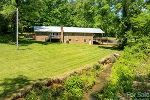 142 Pioneer Rd, Harmony, NC 28634 - Photo 9