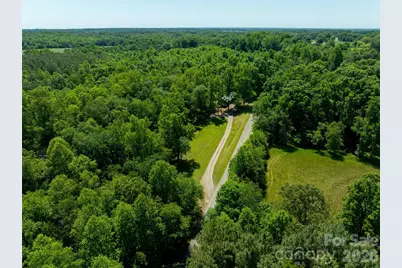 142 Pioneer Road, Harmony, NC 28634 - Photo 11