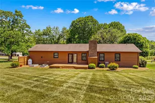 158 Bonnie Ln, Statesville, NC 28625 - Photo 35
