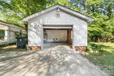 1404 Berry Street, Wadesboro, NC 28170 - Photo 13