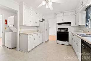 1404 Berry St, Wadesboro, NC 28170 - Photo 25