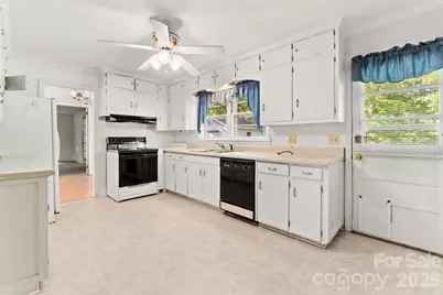 1404 Berry Street, Wadesboro, NC 28170 - Photo 23