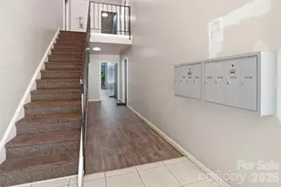 330 Orchard Trace Ln, Charlotte, NC 28213 - Photo 23