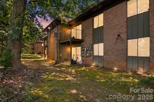 330 Orchard Trace Ln, Charlotte, NC 28213 - Photo 29