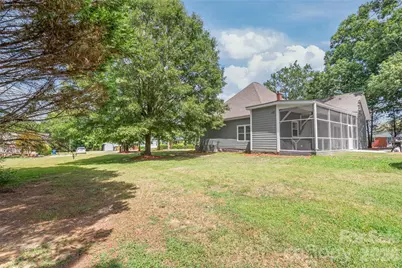243 S Main Street, Wingate, NC 28174 - Photo 31