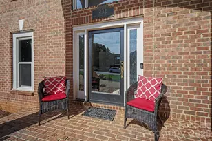 232 40th Ave Dr NW, Hickory, NC 28601 - Photo 3