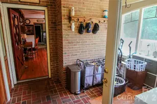 204 Old Stage Coach Rd, Lawndale, NC 28090 - Photo 17