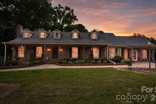 204 Old Stage Coach Rd, Lawndale, NC 28090 - Photo 1