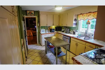 204 Old Stagecoach Road, Lawndale, NC 28090 - Photo 15