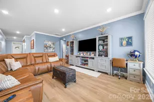 3129 Gavin Ln, Harrisburg, NC 28075 - Photo 7