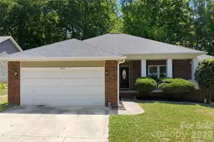1814 Golden Heights Ct, Charlotte, NC 28214 - Photo 3