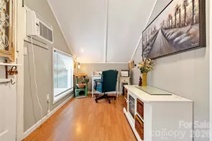 227 Locust Cove Rd, Marion, NC 28752 - Photo 15