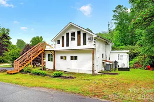 227 Locust Cove Rd, Marion, NC 28752 - Photo 3
