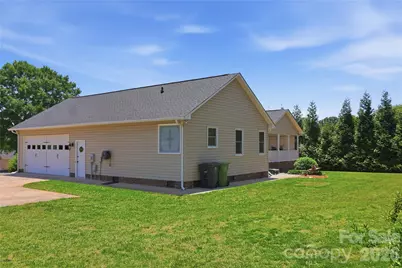 209 Silver Creek Lane, Shelby, NC 28152 - Photo 5