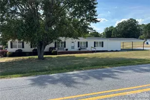 559 School Dr, Taylorsville, NC 28681 - Photo 45