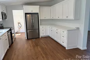 559 School Dr, Taylorsville, NC 28681 - Photo 3