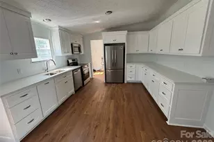 559 School Dr, Taylorsville, NC 28681 - Photo 5