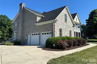 4561 Chanel Ct, Concord, NC 28025 - Photo 5