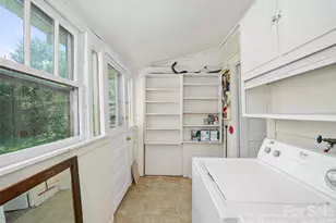 9 Ivy St, Burnsville, NC 28714 - Photo 21