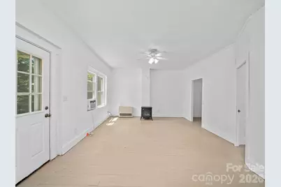 9 Ivy Street, Burnsville, NC 28714 - Photo 7