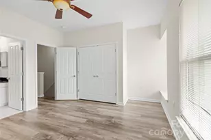 567 E 9th St, Charlotte, NC 28202 - Photo 27