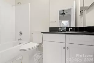 567 E 9th St, Charlotte, NC 28202 - Photo 29