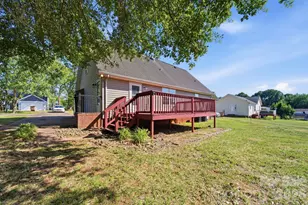 313 Sunrise Cir, Shelby, NC 28150 - Photo 41