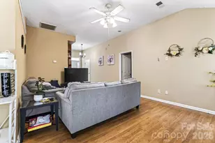 13908 McGloughlin Way Ct, Charlotte, NC 28273 - Photo 9