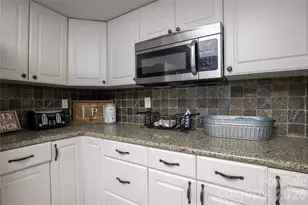 84 Sheets Farm Rd, Bakersville, NC 28705 - Photo 15