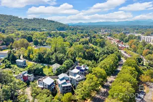 8 Birdhouse Row, Asheville, NC 28801 - Photo 3
