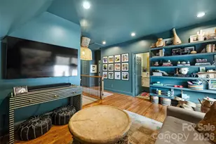 2421 Hassell Pl, Charlotte, NC 28209 - Photo 21