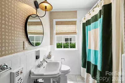 2421 Hassell Place, Charlotte, NC 28209 - Photo 19