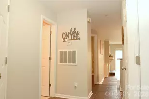 9041 J M Keynes Dr, Charlotte, NC 28262 - Photo 9