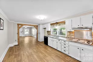 602 E Lee Ave, Bessemer City, NC 28016 - Photo 13