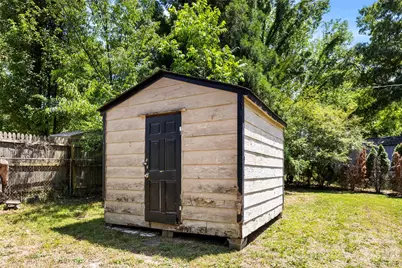 602 E Lee Avenue, Bessemer City, NC 28016 - Photo 25