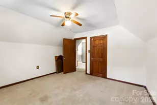 602 E Lee Ave, Bessemer City, NC 28016 - Photo 23