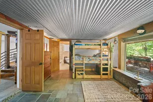 4606 Hemphill Rd, Waynesville, NC 28785 - Photo 15