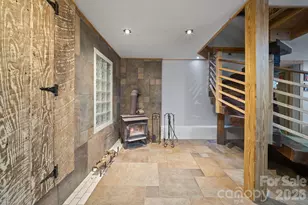 4606 Hemphill Rd, Waynesville, NC 28785 - Photo 17
