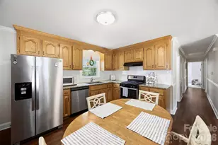 2109 Hollandale Dr, Gastonia, NC 28054 - Photo 9