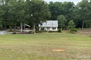 1744 Lowe Dr, Catawba, NC 28609 - Photo 1